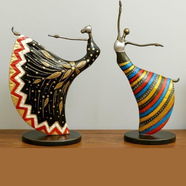 Dancing Doll Decor s2