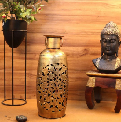 Iron Long Pot Tea Light Holder